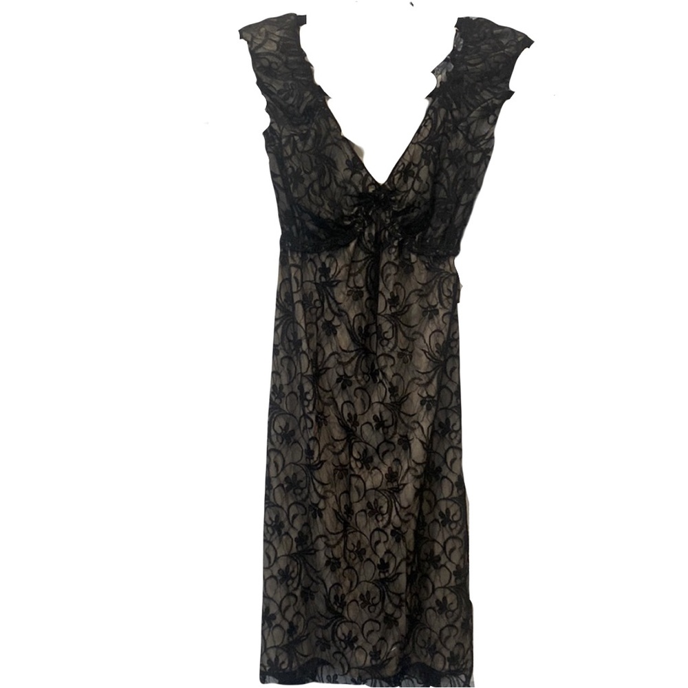 MAX STUDIO black & Nude lace Dress - Picture 8 of 11